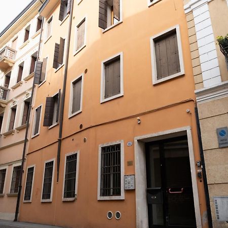 CentraleModerno Monolocale A 10 Passi Dal Centro ปาโดวา ภายนอก รูปภาพ